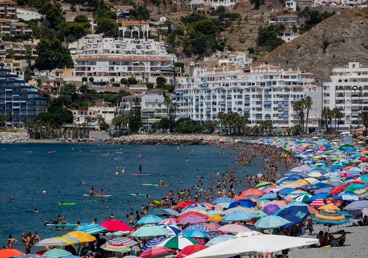 Granada tiene 51 municipios con la mitad de sus casas como segunda residencia